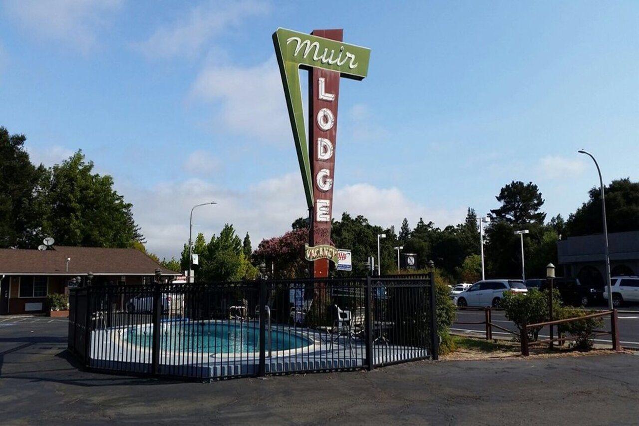 Muir Lodge Motel Martinez Eksteriør billede
